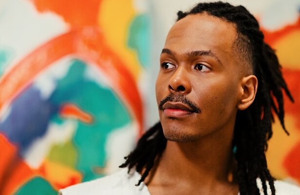 Jeangu Macrooy wint van De Slimste Mens